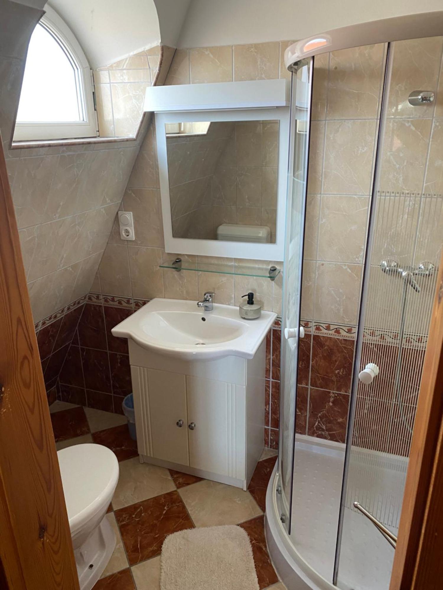 Ambrozia Guesthouse Надьканижа Экстерьер фото